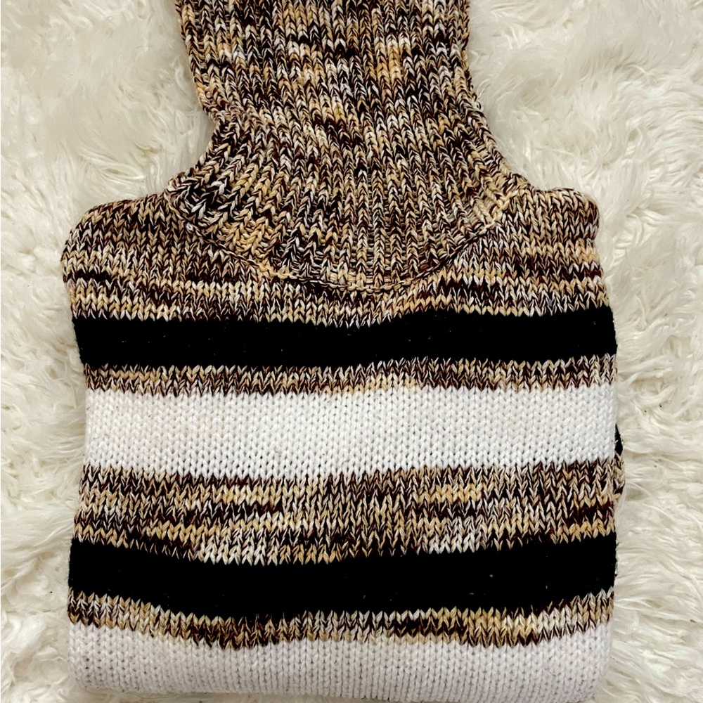 Turtleneck Multicolor Sweater
